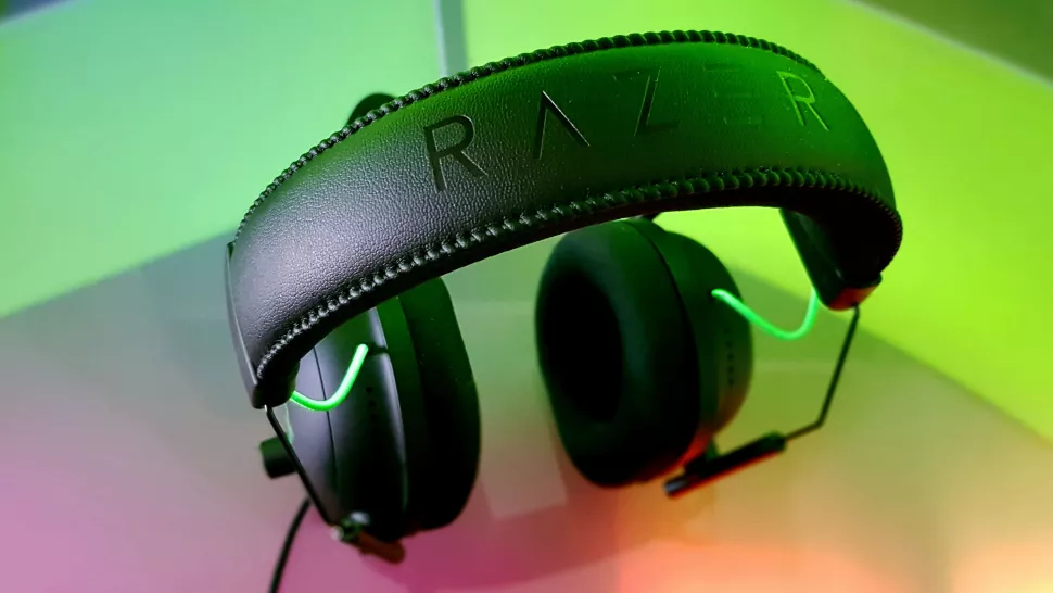 RAZER BLACKSHARK V2 游戏耳机评测| 我选最佳-- 专业评测信息提供者!